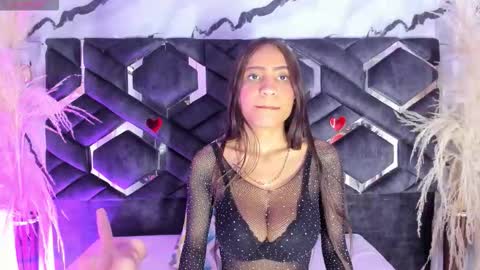 Snapshot of aby_taylor08 chatting on October 16, 10:01 pm Im Aby online show from October 16, 10:01 pm