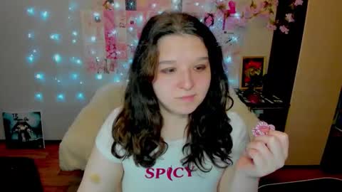 Kate online show from June 8, 12:50 am