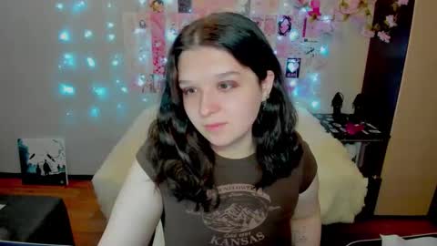 Kate online show from April 21, 12:25 am