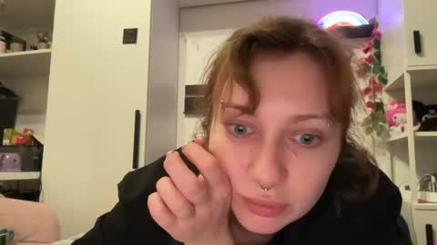 Melanie online show from July 11, 9:26 pm
