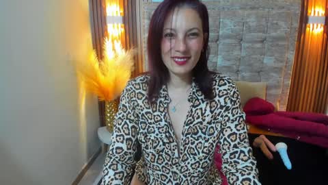 Snapshot of ada_mclaine2 chatting on January 19, 11:34 am Ada online show from January 19, 11:34 am