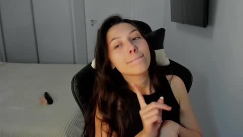 Adda online show from December 19, 5:40 pm