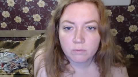 Adel online show from April 26, 6:16 pm