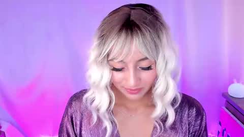 Snapshot of adelarangel chatting on February 19, 9:14 pm Adela Rangel START Mon to Sat from 3pm - 9pm COL time online show from February 19, 9:14 pm