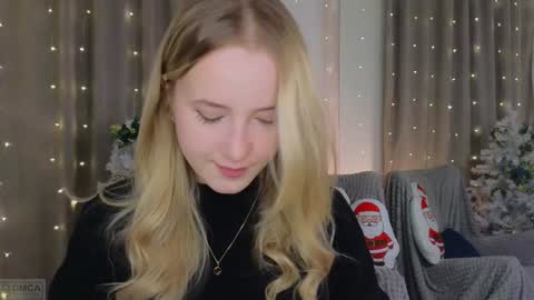 Snapshot of adele_armas chatting on December 14, 6:30 pm Adele online show from December 14, 6:30 pm