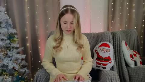 Snapshot of adele_armas chatting on December 11, 9:23 pm Adele online show from December 11, 9:23 pm