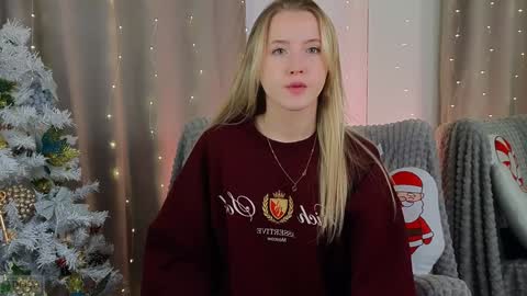 Snapshot of adele_armas chatting on December 12, 6:42 pm Adele online show from December 12, 6:42 pm