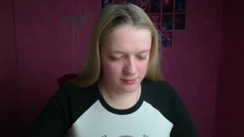 Adele online show from November 18, 1:23 pm