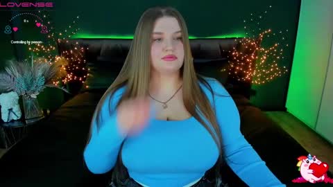 Snapshot of adele_sugar chatting on February 6, 8:56 pm Your Adele online show from February 6, 8:56 pm