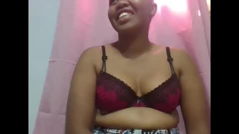 Snapshot of adelealy chatting on September 23, 6:11 am adelealy online show from September 23, 6:11 am