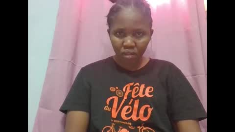 Snapshot of adelealy chatting on September 24, 6:34 am adelealy online show from September 24, 6:34 am