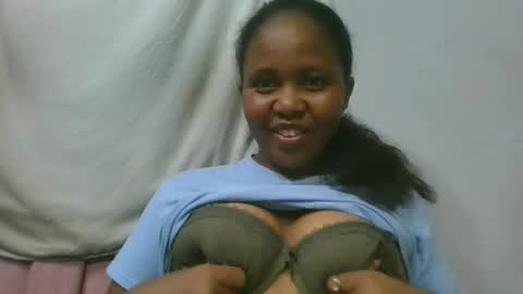 adelealy online show from April 21, 3:02 am