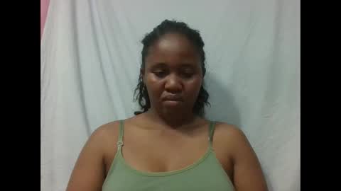 Snapshot of adelealy chatting on October 12, 11:56 am adelealy online show from October 12, 11:56 am
