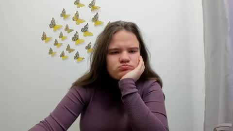 Snapshot of adelecruzz chatting on January 18, 12:57 pm adelecruzz online show from January 18, 12:57 pm