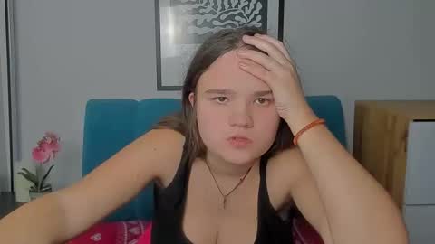 adelecruzz online show from January 5, 5:27 pm