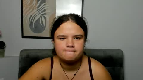 Snapshot of adelecruzz chatting on September 17, 12:14 pm adelecruzz online show from September 17, 12:14 pm