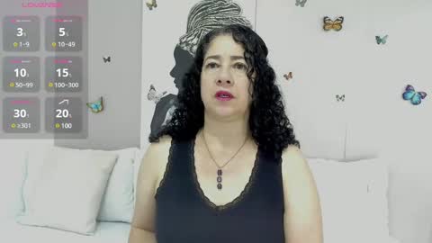 Snapshot of adelesmithh chatting on February 25, 11:32 am Adele Smithh online show from February 25, 11:32 am