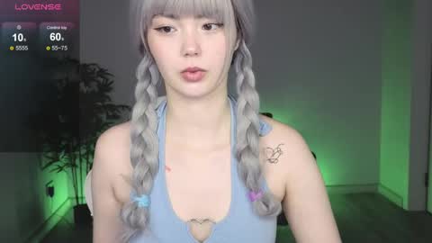 adelina__flower online show from April 21, 2:04 am