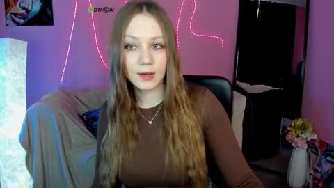 Adel online show from February 27, 1:22 pm