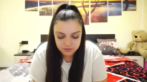 Adellineee online show from January 11, 12:48 am