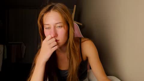 Adell online show from March 1, 10:31 pm