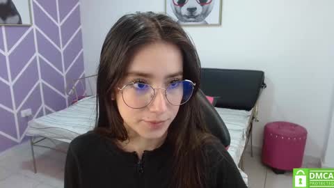 Snapshot of adhara_kitten chatting on October 5, 1:27 pm Adhara online show from October 5, 1:27 pm