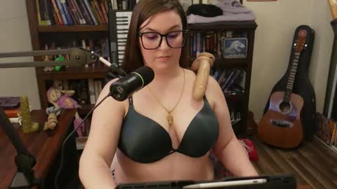 Snapshot of adobe_angel304 chatting on December 20, 11:58 pm adobe_angel304 online show from December 20, 11:58 pm