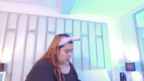 ANDREA PEREZ online show from February 13, 11:45 am