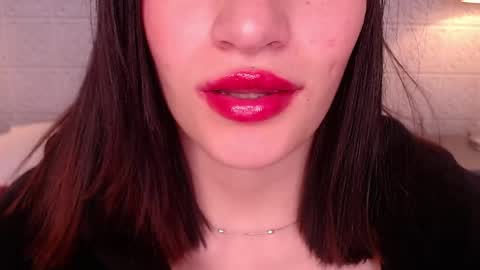 Adri online show from April 11, 7:45 am