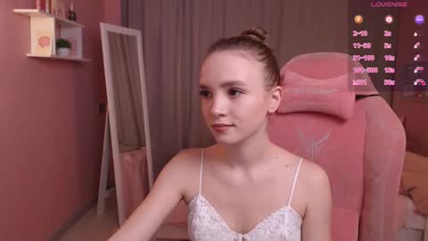 Eva online show from February 8, 7:56 am