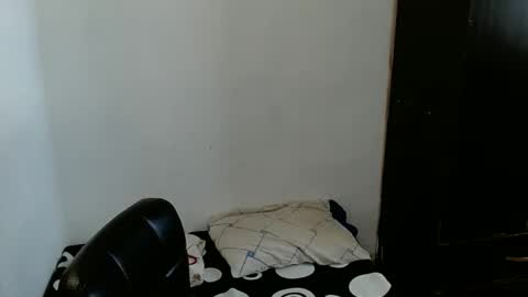 Adriana milf online show from April 21, 3:19 pm