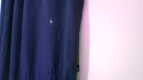 adrianagogo18 online show from September 9, 1:33 pm