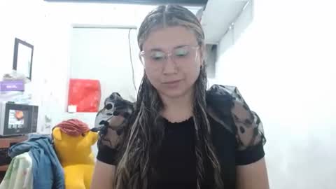 Adriana Tellez online show from January 9, 5:17 pm