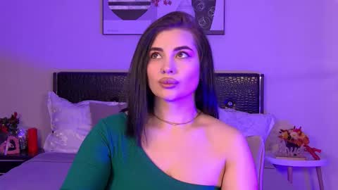 AdrianaTores online show from November 23, 7:04 pm