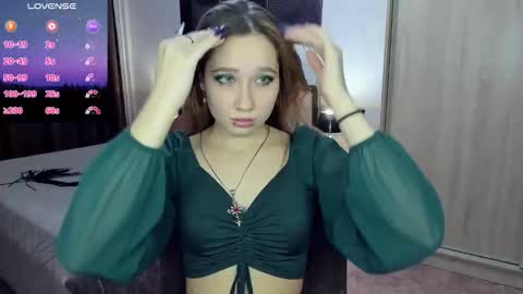 AdrianFay online show from October 22, 11:48 am