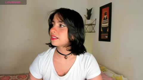 adrianny online show from August 4, 1:00 am
