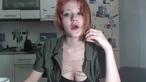 AdrienneLunar online show from March 3, 3:51 pm