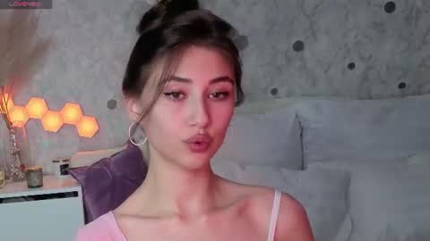 AffiinaLovsx online show from June 11, 8:05 pm