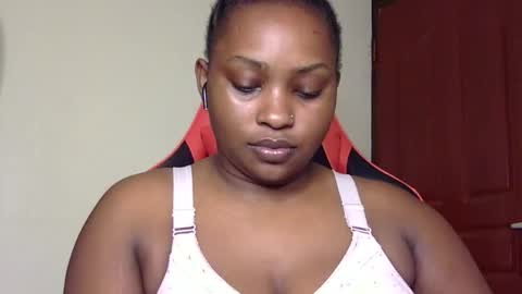 stella online show from April 18, 8:09 pm