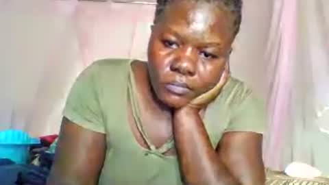 i wish to be someones real princess online show from July 12, 3:35 pm