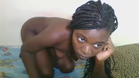 Yvonne online show from April 23, 3:25 pm