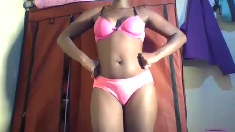 afrikan_desire online show from April 22, 4:59 pm