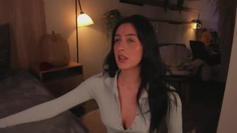 Emma online show from March 12, 10:17 pm