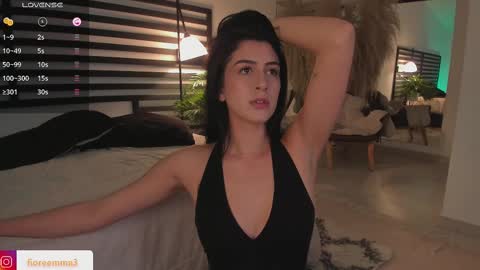 Emma online show from February 11, 11:01 pm