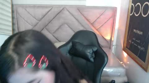 afrodita_wild_v online show from April 23, 1:24 pm