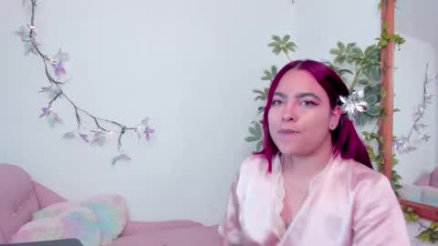    online show from March 25, 6:22 pm