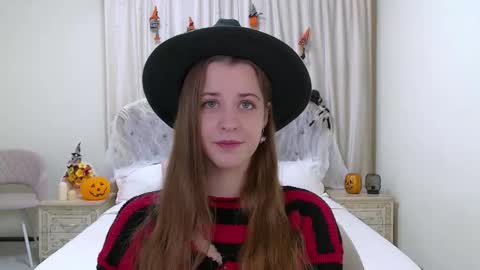 Snapshot of agataaisitt chatting on October 29, 5:48 pm Agata Aisitt online show from October 29, 5:48 pm