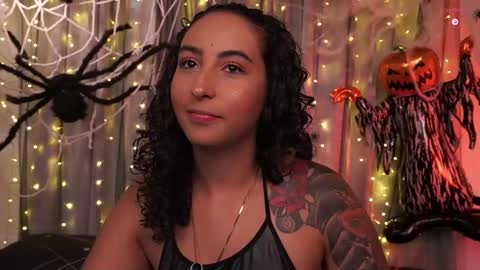 Snapshot of agatha_collinss chatting on October 7, 7:18 pm Val inst agatha clls online show from October 7, 7:18 pm