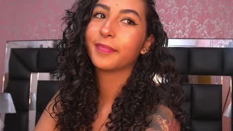 Snapshot of agatha_collinss chatting on January 24, 7:18 pm Val inst agatha clls online show from January 24, 7:18 pm