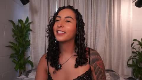 Val   inst  agatha clls online show from May 3, 8:12 pm